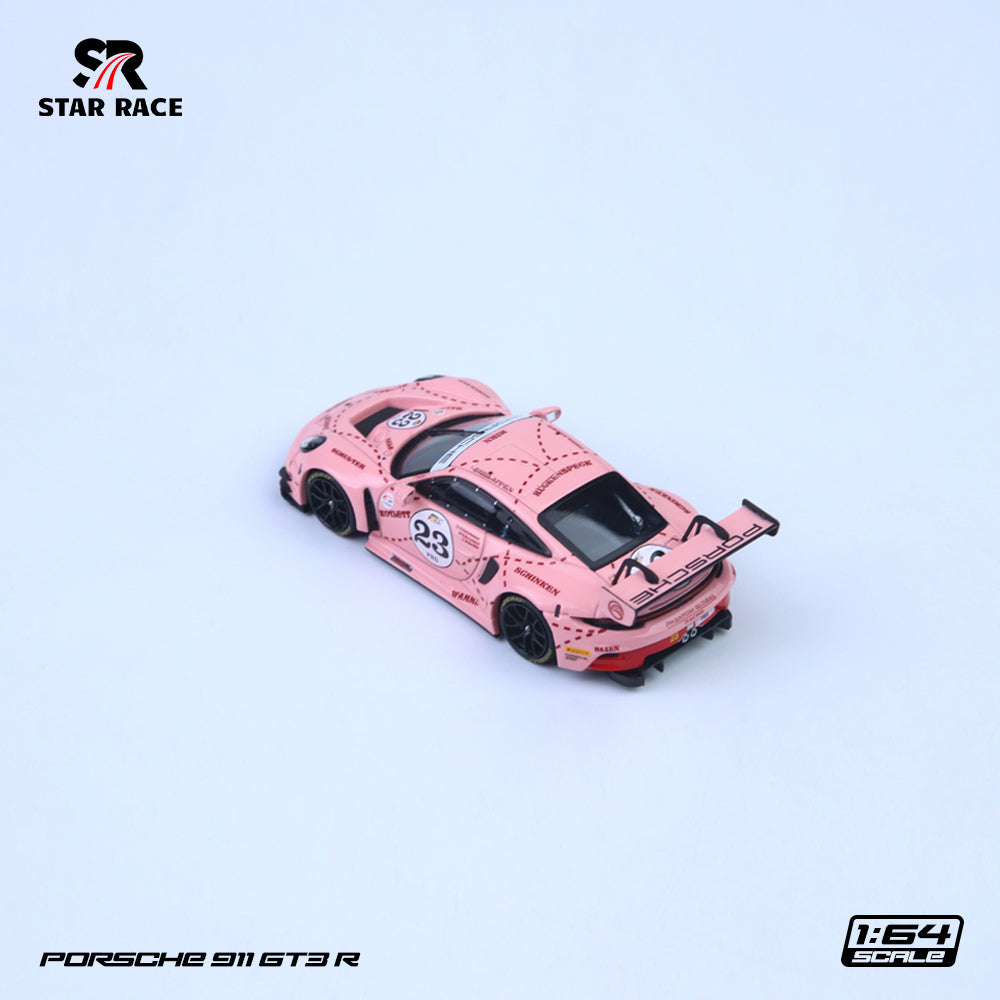 Bên hông xe Porsche 911 GT3 R-Pink Pig