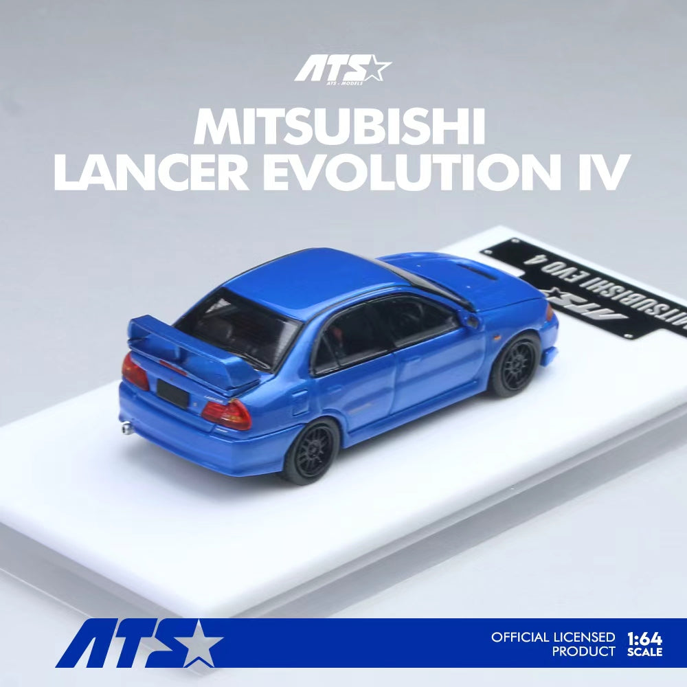 Bên hông xe Mitsubishi EVO 4 Blue ATS