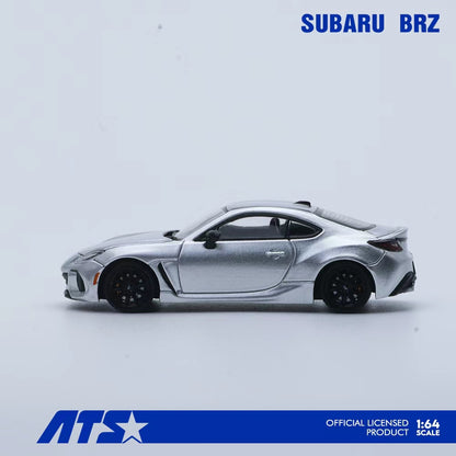 Xe Subaru BRZ màu bạc