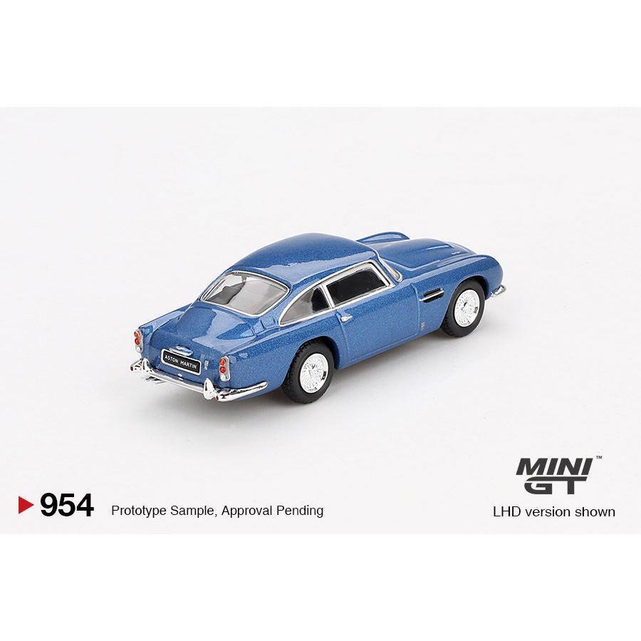 [HÀNG CÓ SẴN] Mocus Mô hình xe Mini GT 1:64 Aston Martin DB5 Sierra Blue 954