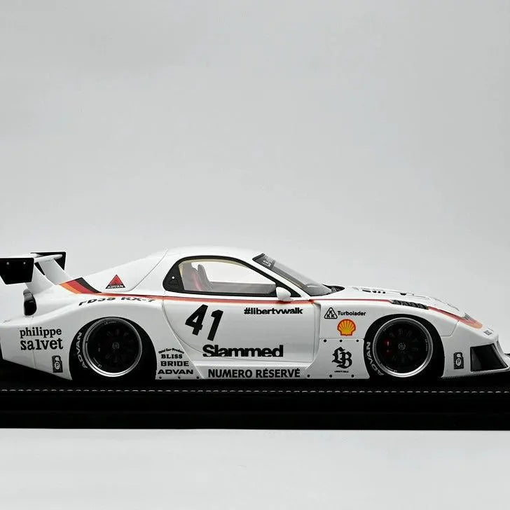 Mô hình xe INNO64 1/18 Mazda RX7 FD3S LB-SUPER SILHOUETTE resin