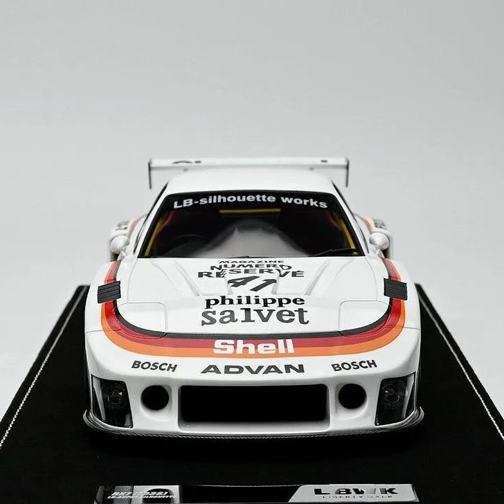 Mô hình xe INNO64 1/18 Mazda RX7 FD3S LB-SUPER SILHOUETTE resin