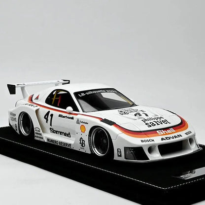Mô hình xe INNO64 1/18 Mazda RX7 FD3S LB-SUPER SILHOUETTE resin