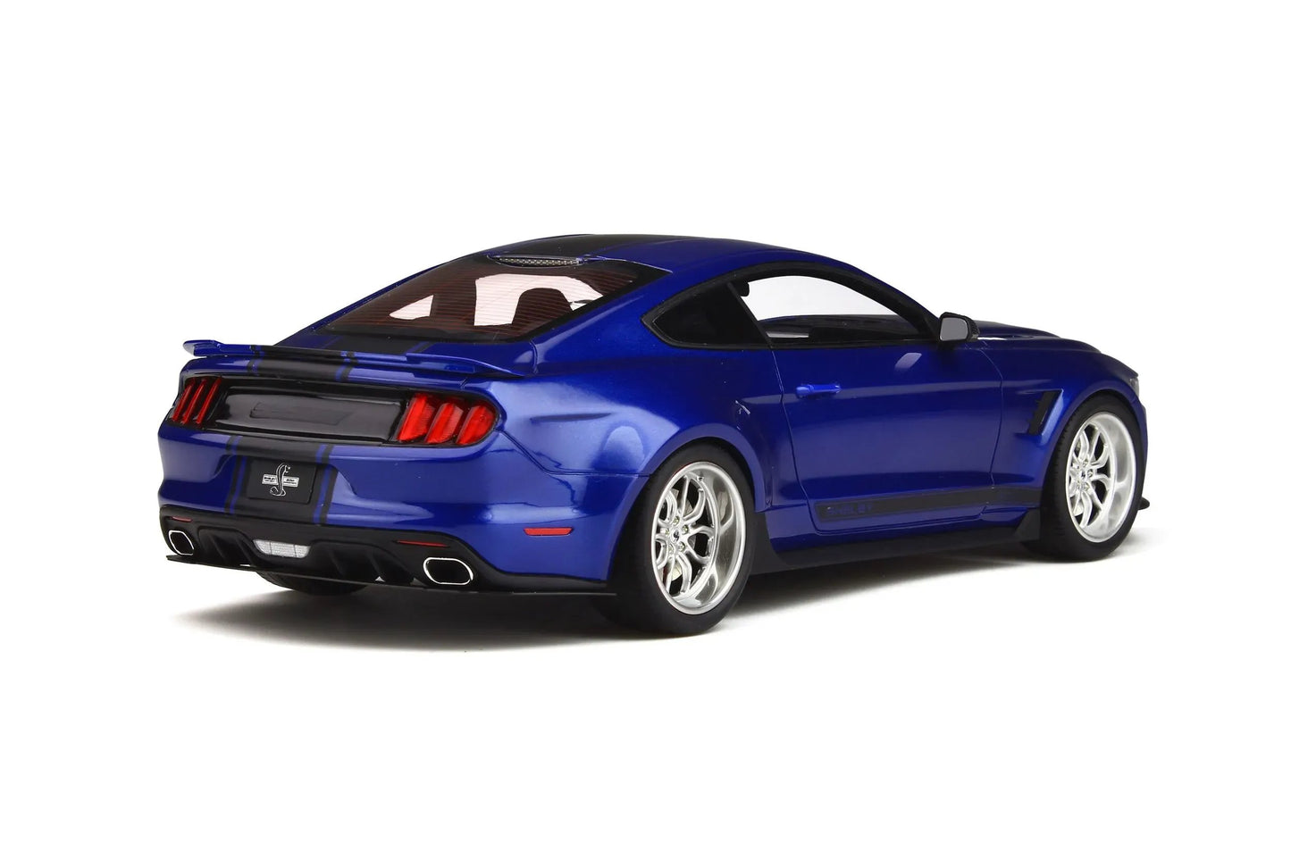 Mô hình xe GT SPIRIT 1:18 Ford Shelby GT-350 “Widebody” - GT238