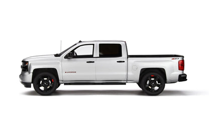 Mô hình xe GT SPIRIT 1:18 2018 Chevrolet Silverado Redline Edition - GT785