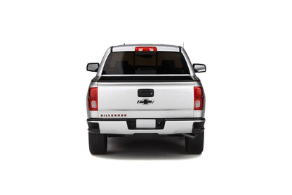 Mô hình xe GT SPIRIT 1:18 2018 Chevrolet Silverado Redline Edition - GT785