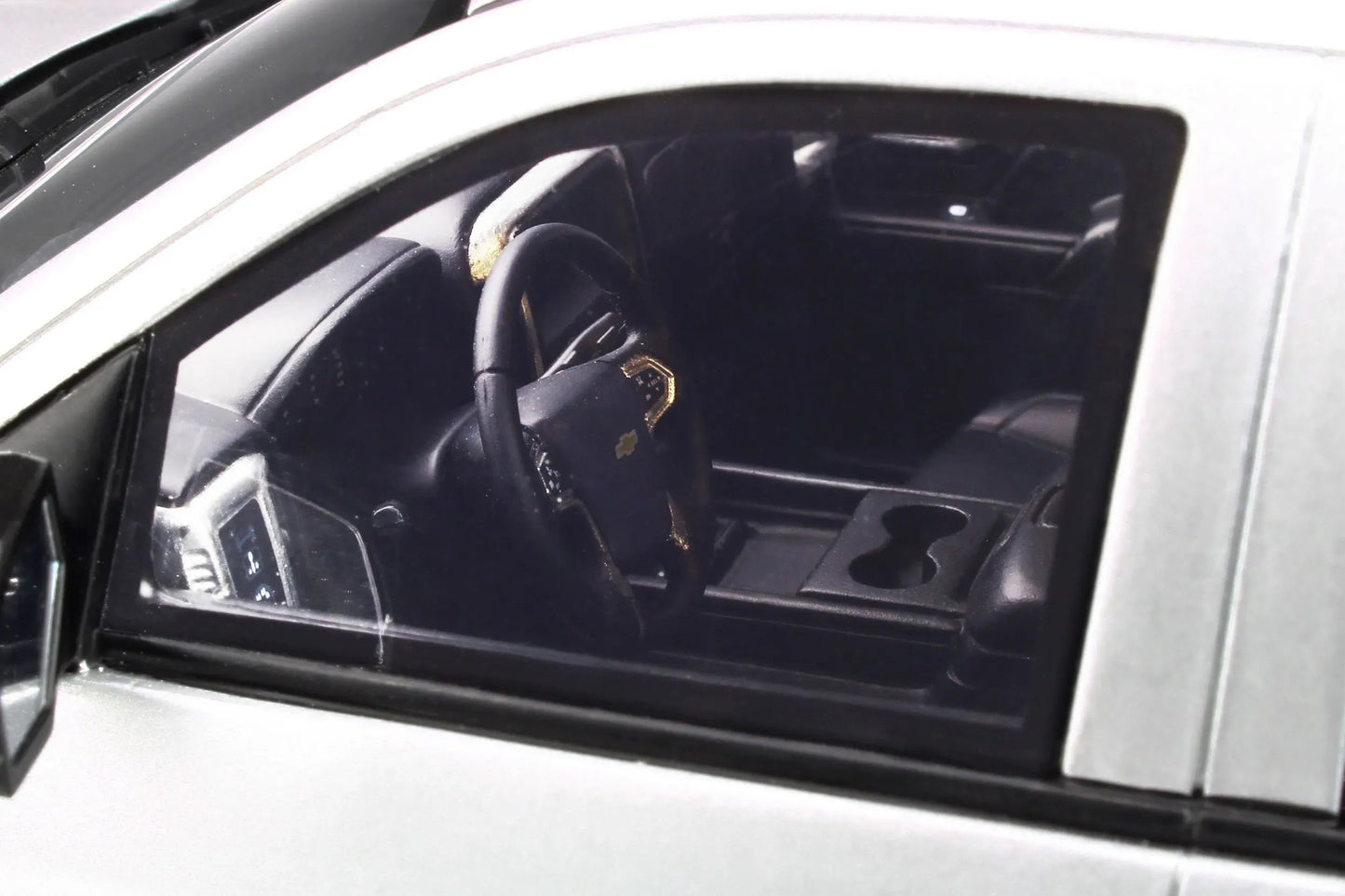 Mô hình xe GT SPIRIT 1:18 2018 Chevrolet Silverado Redline Edition - GT785