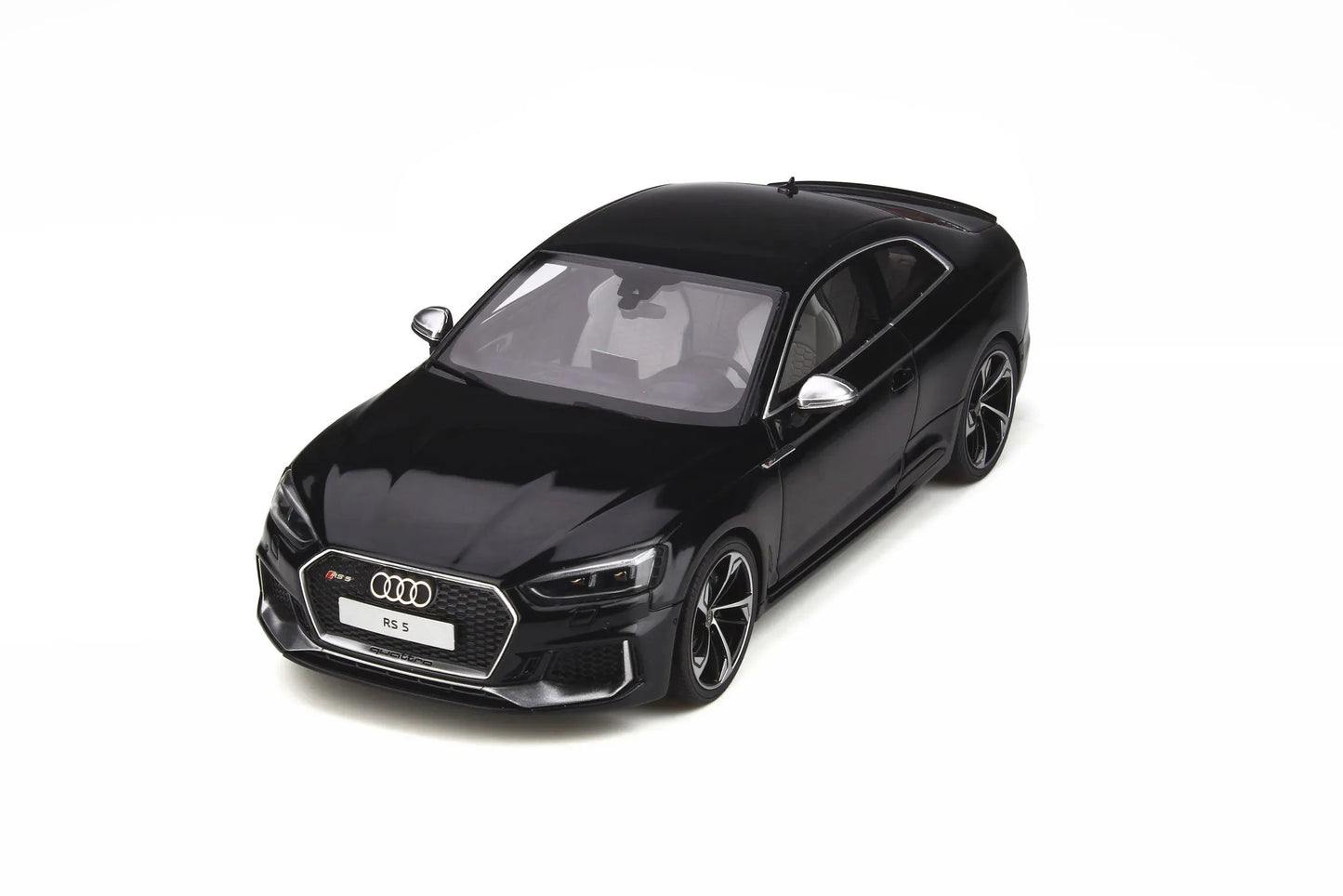 Mô hình xe GT SPIRIT 1:18 Audi RS 5 Coupe - GT751