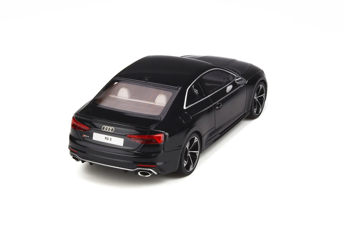 Mô hình xe GT SPIRIT 1:18 Audi RS 5 Coupe - GT751