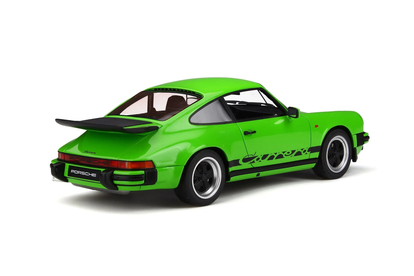 Mô hình xe GT SPIRIT 1:18 Porsche 911 3.2 Carrera - GT740