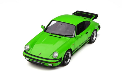 Mô hình xe GT SPIRIT 1:18 Porsche 911 3.2 Carrera - GT740