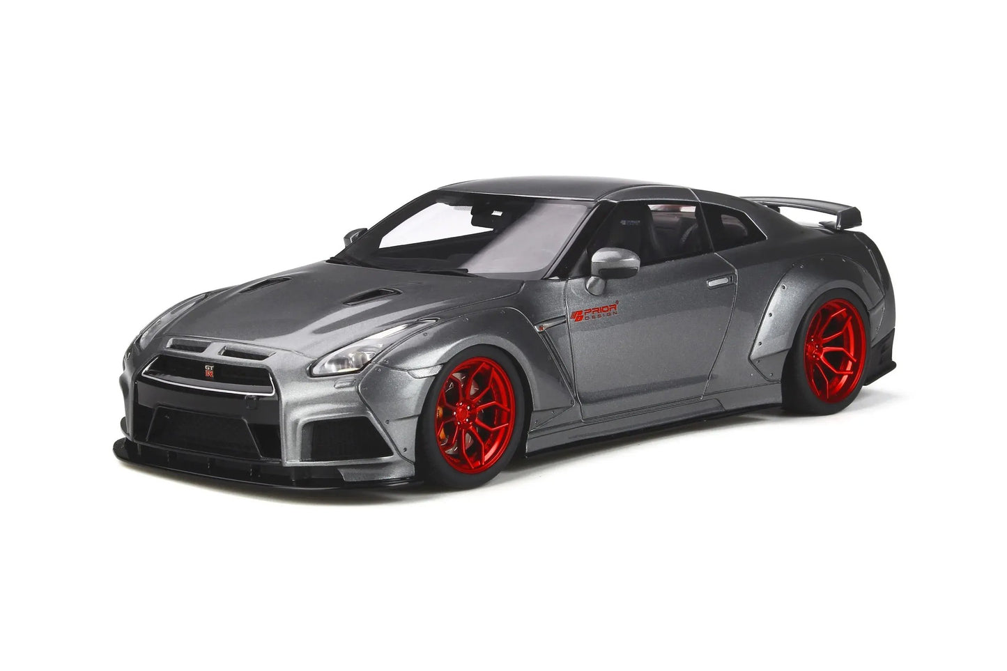 Mô hình xe GT SPIRIT 1:18 Nissan GT-R R35 Modified by Prior Design - GT243