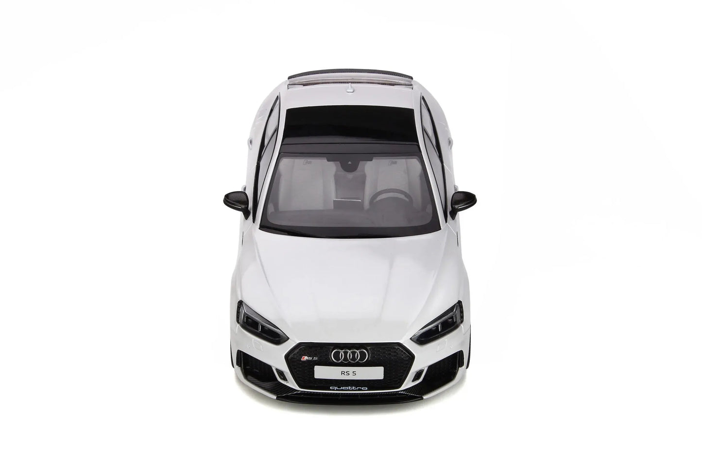 Mô hình xe GT SPIRIT 1:18 Audi RS 5 Sportback 2019 - GT240