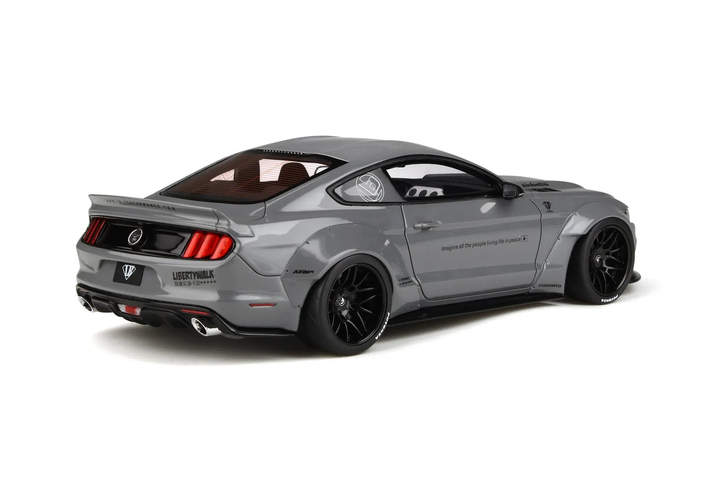 Mô hình xe GT SPIRIT 1:18 Ford Mustang by LB Works - GT264