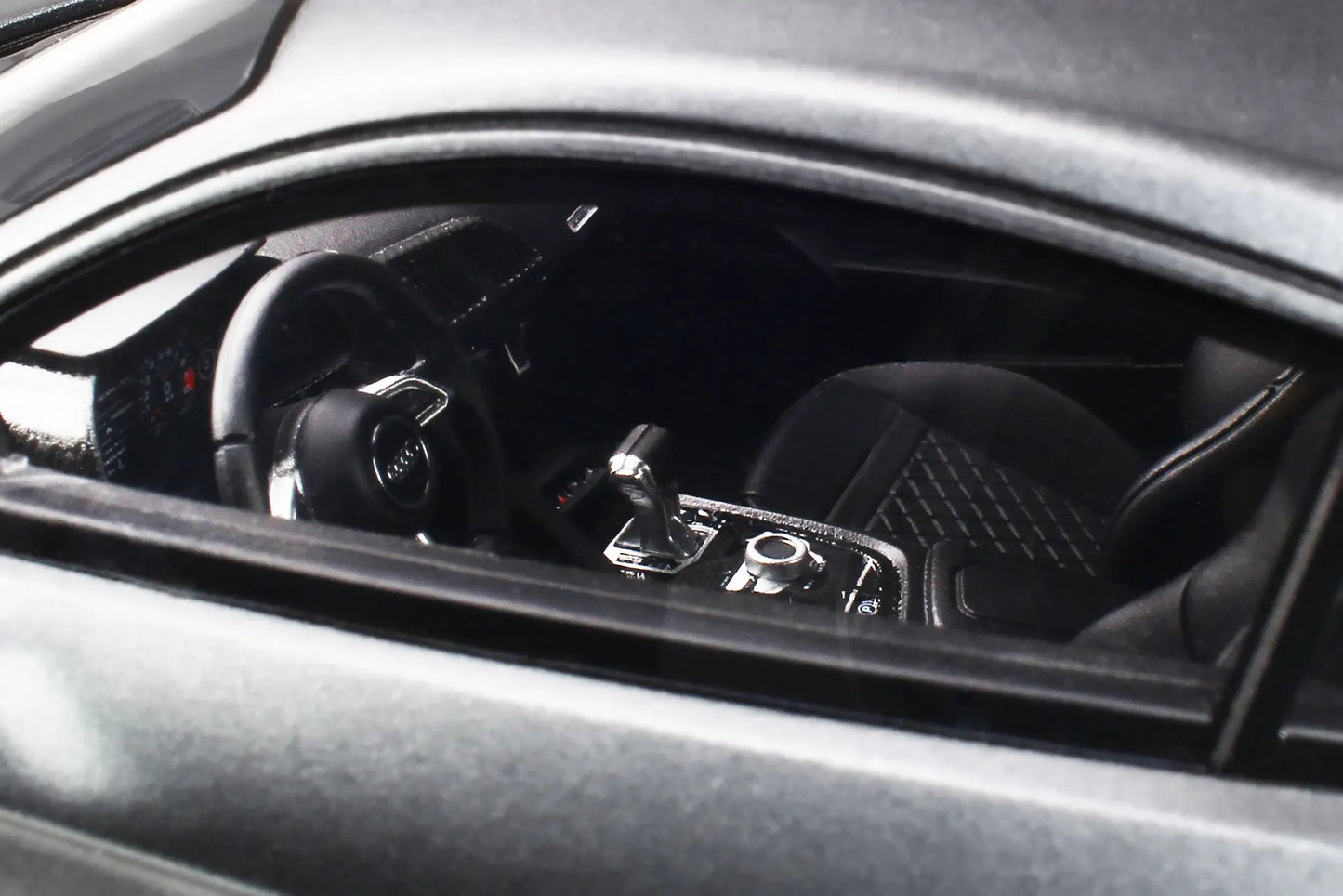 Mô hình xe GT SPIRIT 1:18 Audi R8 Decennium - GT251