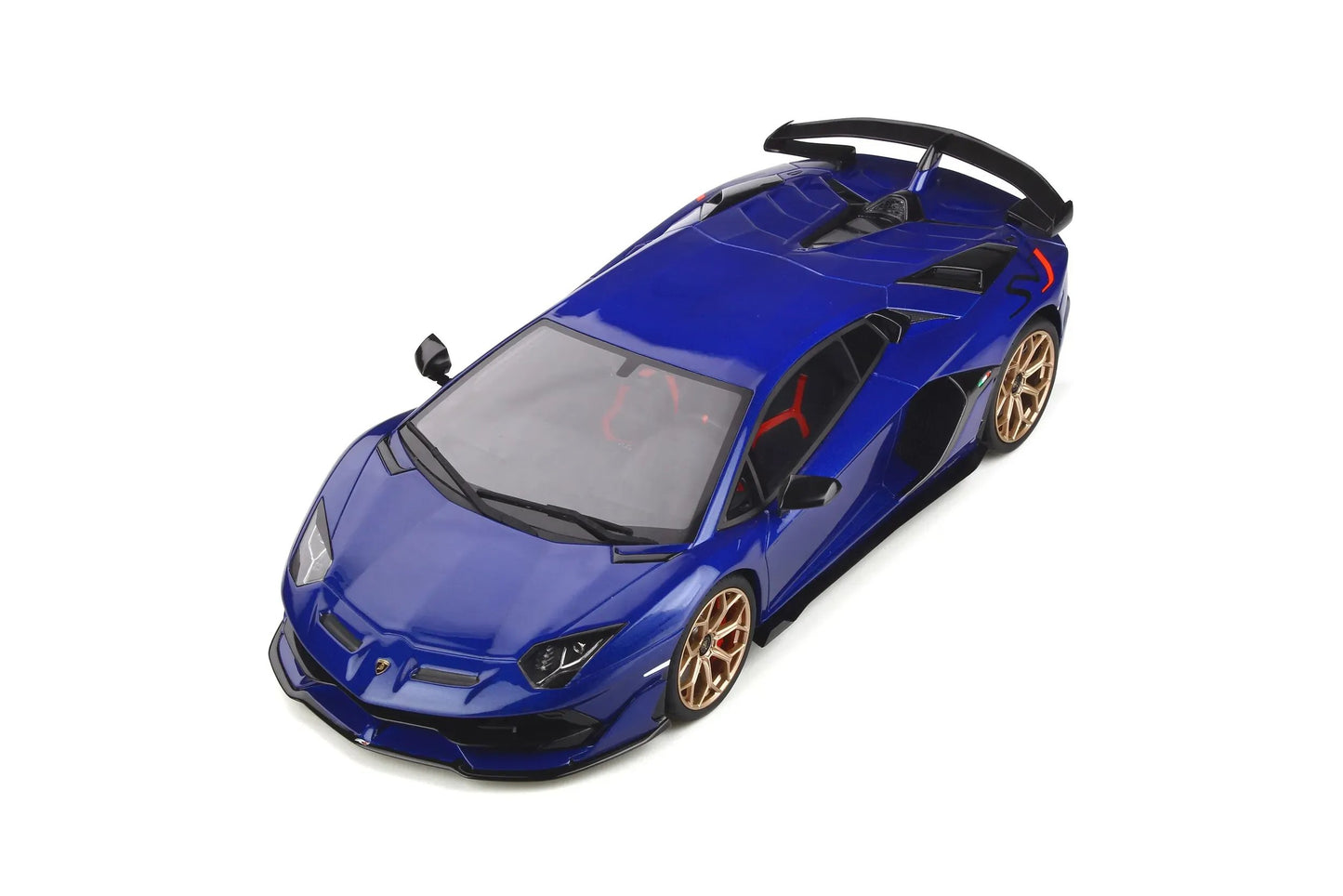 Mô hình xe GT SPIRIT 1:18 LAMBORGHINI AVENTADOR SVJ - GTS18512BL