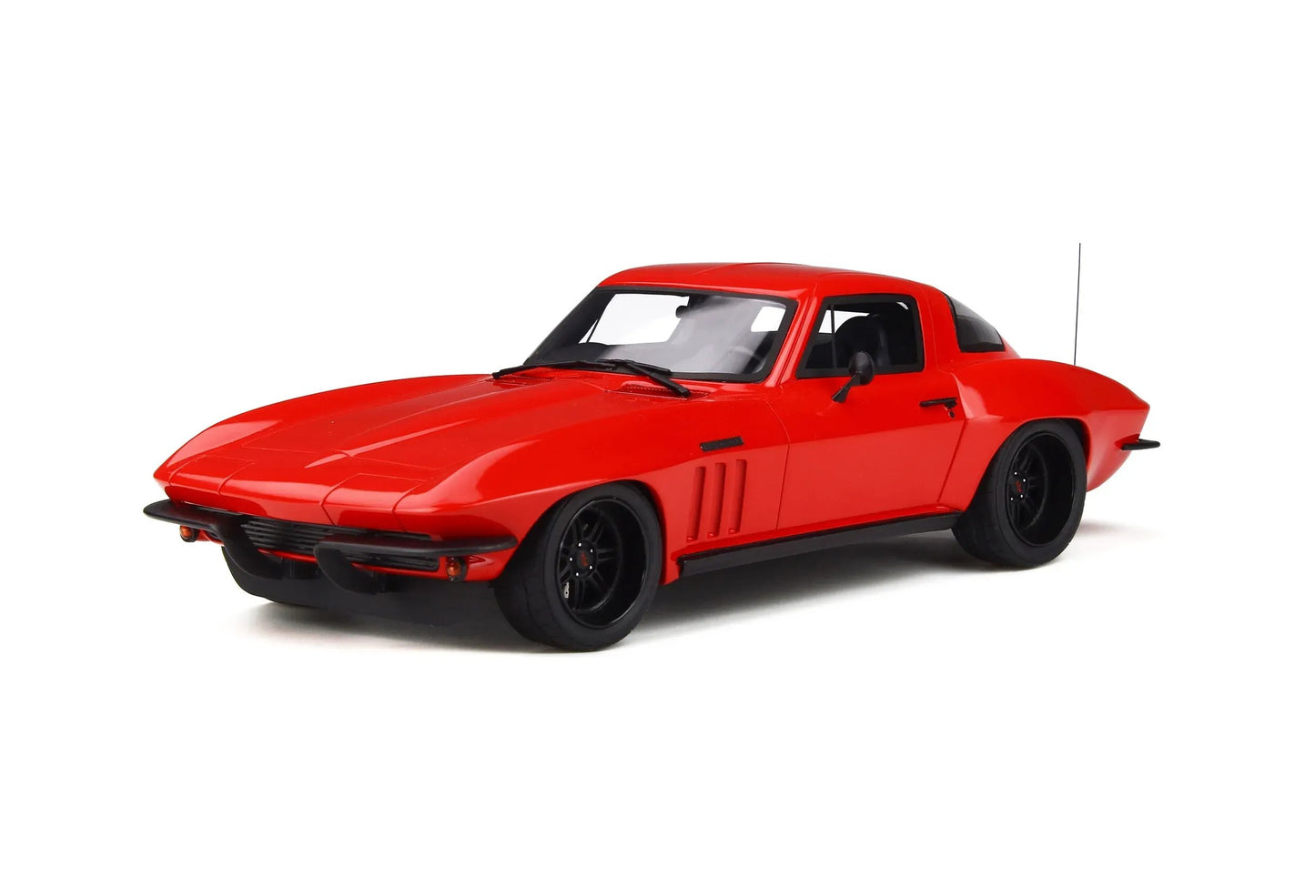 Mô hình xe GT SPIRIT 1:18 CHEVROLET CORVETTE C2 - GT266