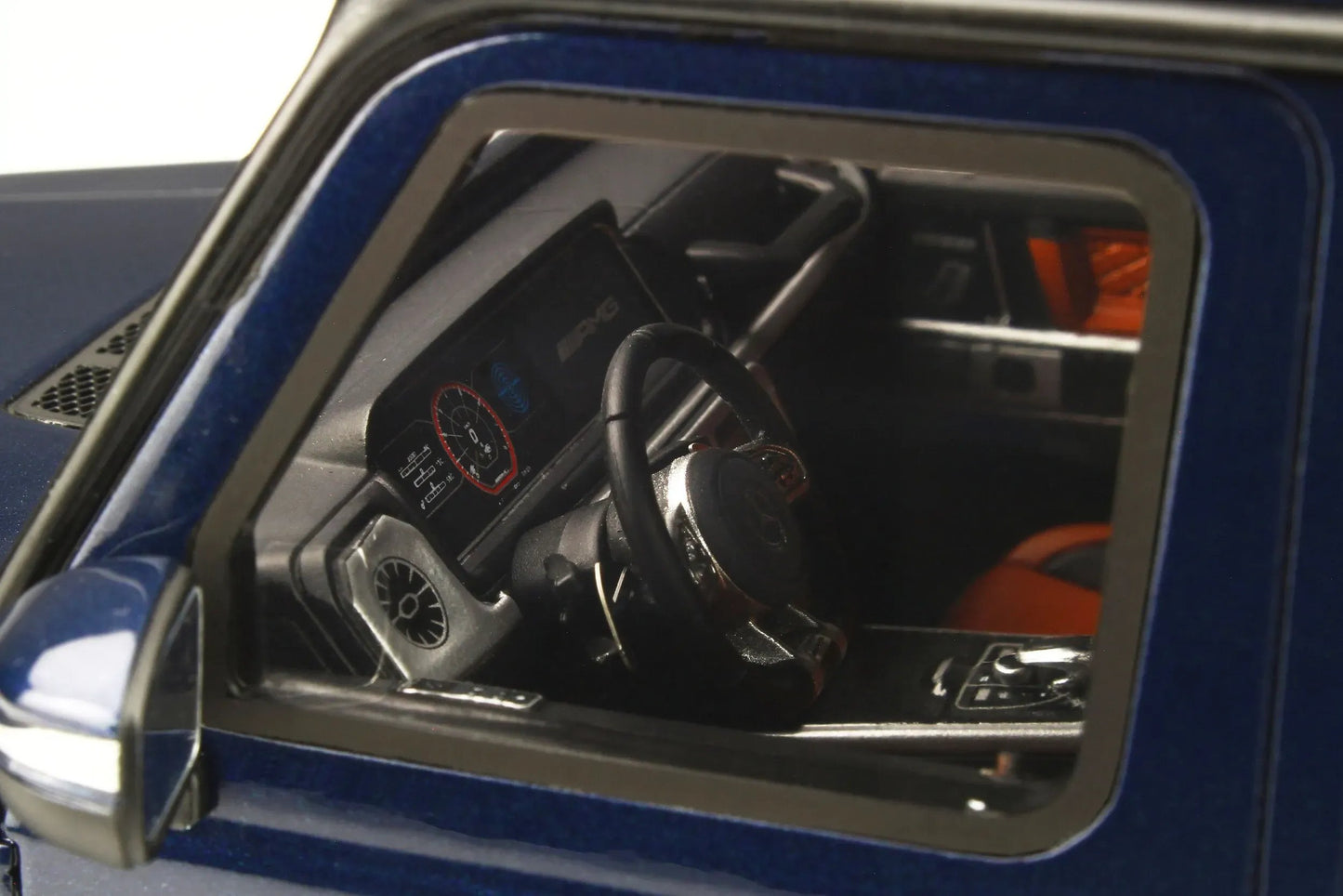 Mô hình xe GT SPIRIT 1:18 MERCEDES-AMG G63 - GT261