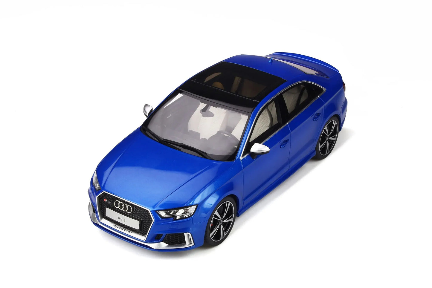 Mô hình xe GT SPIRIT 1:18 AUDI RS 3 SEDAN - GT275
