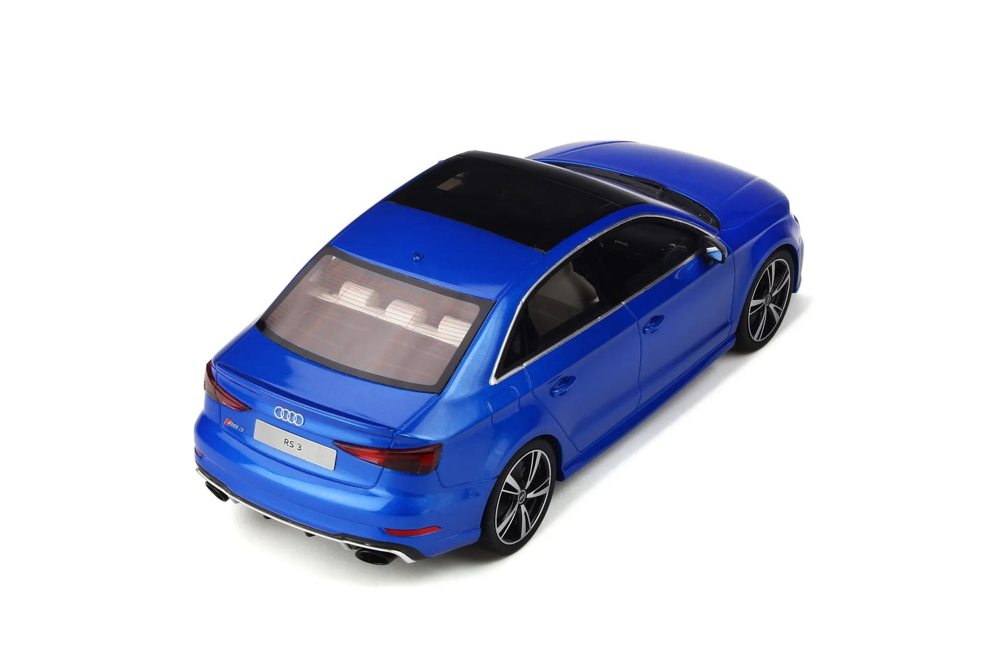 Mô hình xe GT SPIRIT 1:18 AUDI RS 3 SEDAN - GT275