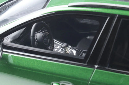 Mô hình xe GT SPIRIT 1:18 Audi RS 4 Avant - GT296