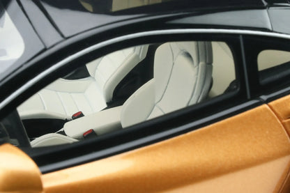 Mô hình xe GT SPIRIT 1:18 McLaren GT - GT299