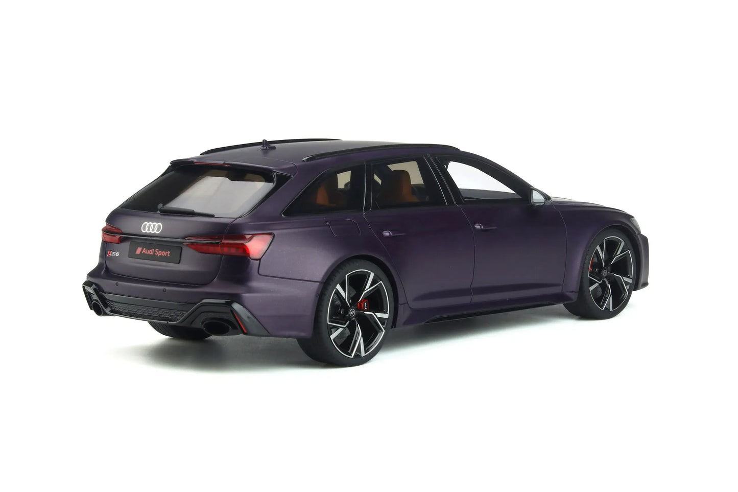 Mô hình xe GT SPIRIT 1:18 Audi RS 6 Avant - GT825