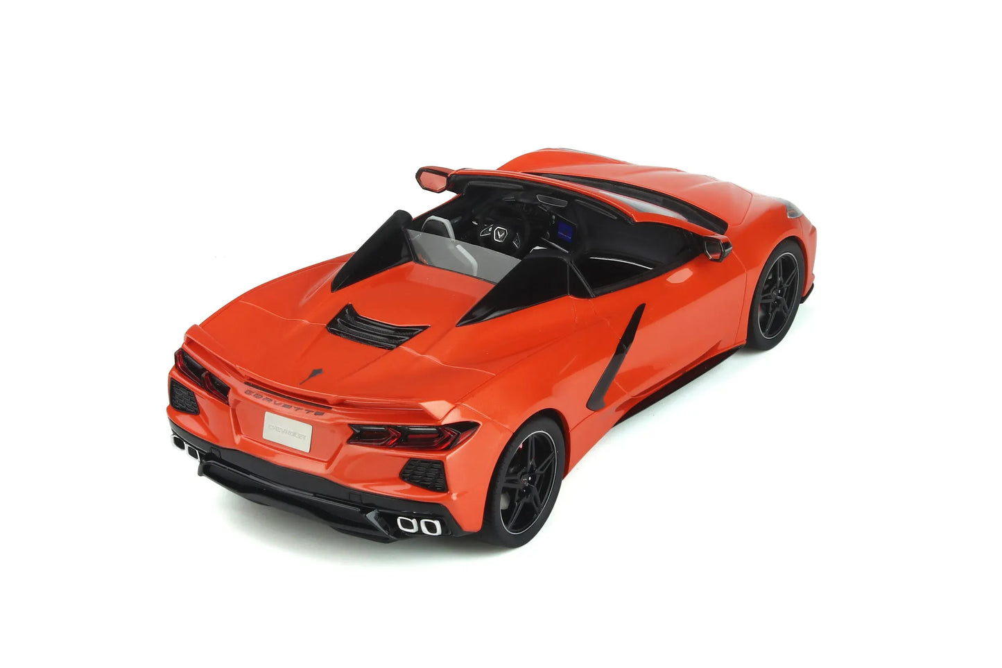 Mô hình xe GT SPIRIT 1:18 Chevrolet Corvette C8 Cabriolet - GT309