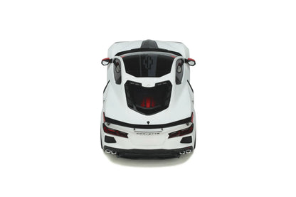 Mô hình xe GT SPIRIT 1:18 Chevrolet Corvette C8 Pace Car IMSA - GT370