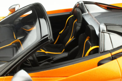 Mô hình xe GT SPIRIT 1:18 McLaren 720S Spider - GT819