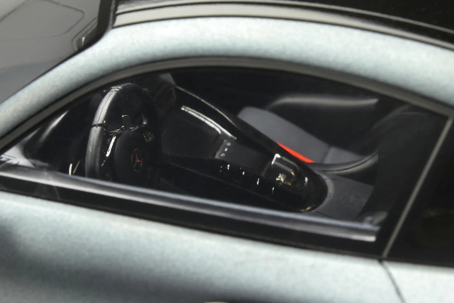 Mô hình xe GT SPIRIT 1:18 Mercedes-Benz AMG GT Black Series - GT862