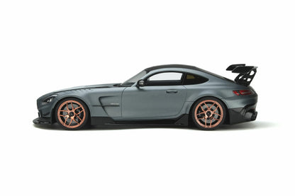 Mô hình xe GT SPIRIT 1:18 Mercedes-Benz AMG GT Black Series - GT862