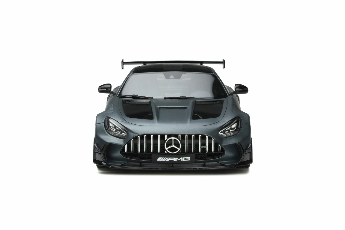Mô hình xe GT SPIRIT 1:18 Mercedes-Benz AMG GT Black Series - GT862