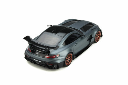 Mô hình xe GT SPIRIT 1:18 Mercedes-Benz AMG GT Black Series - GT862