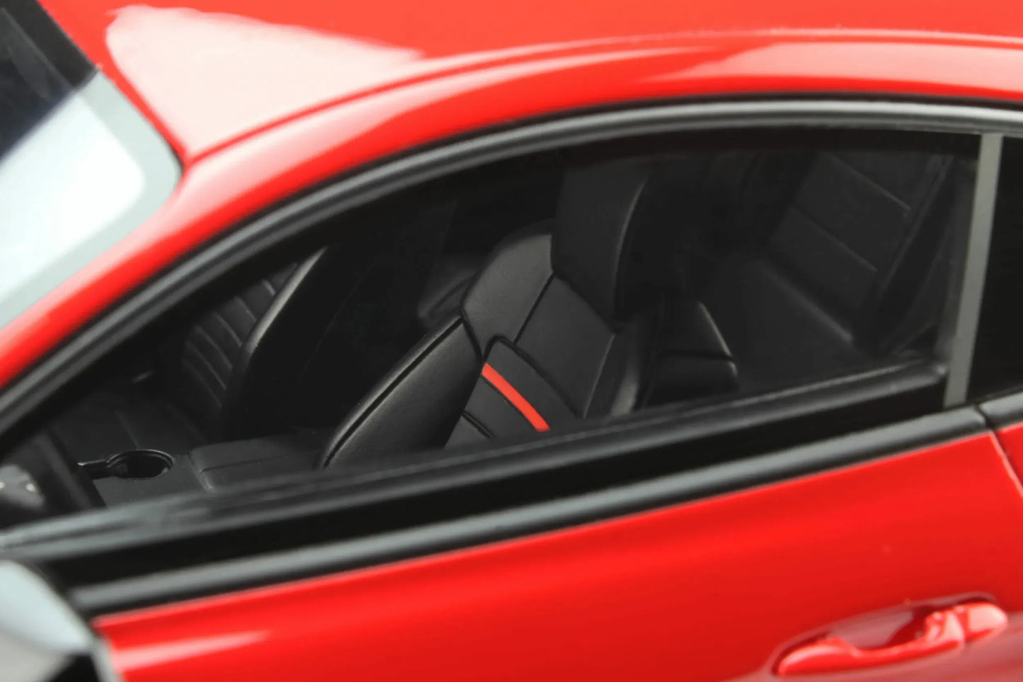 Mô hình xe GT SPIRIT 1:18 Ford Mustang Mach1 Handeling Package - GT351