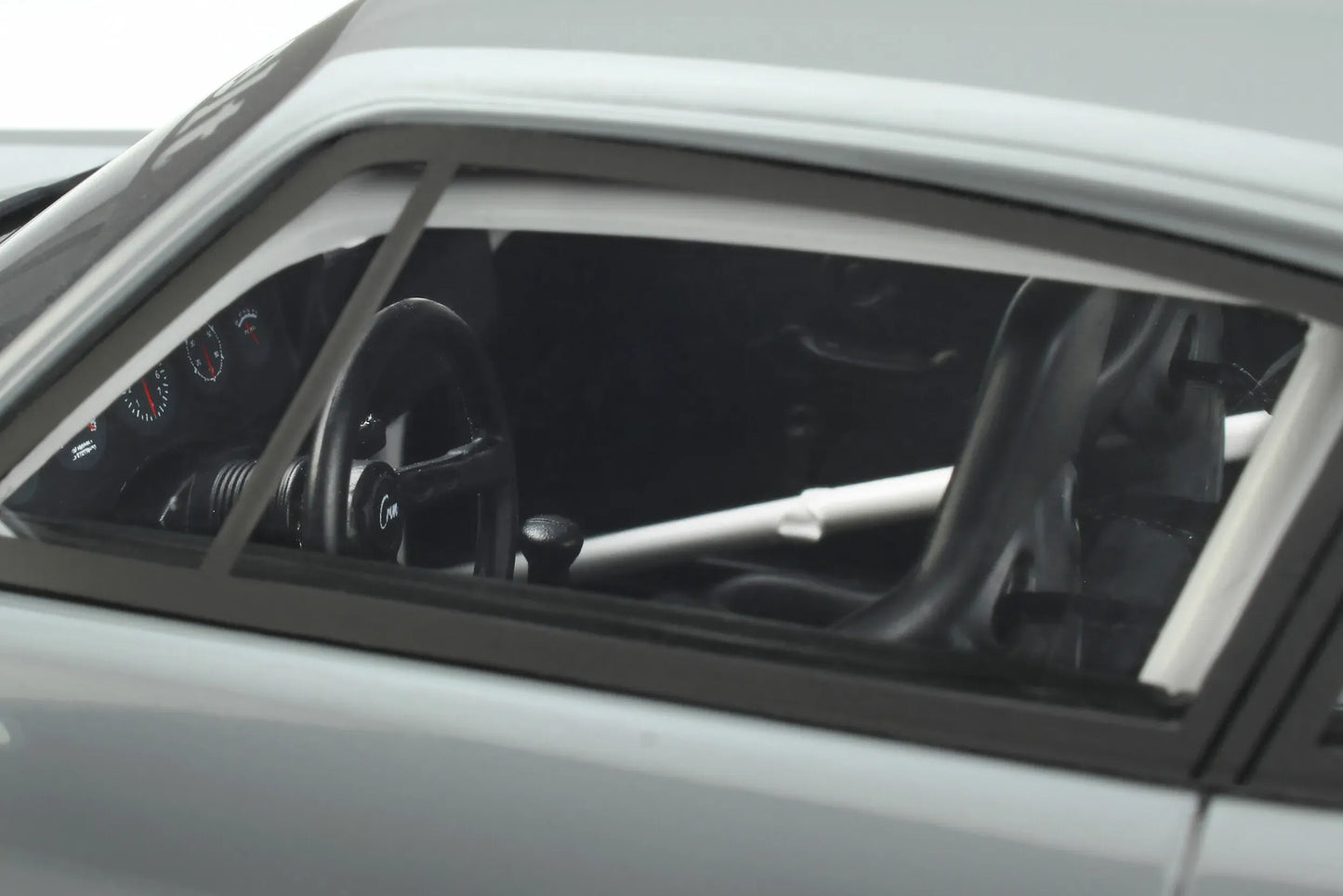 Mô hình xe GT SPIRIT 1:18 RWB Akiba - GT840