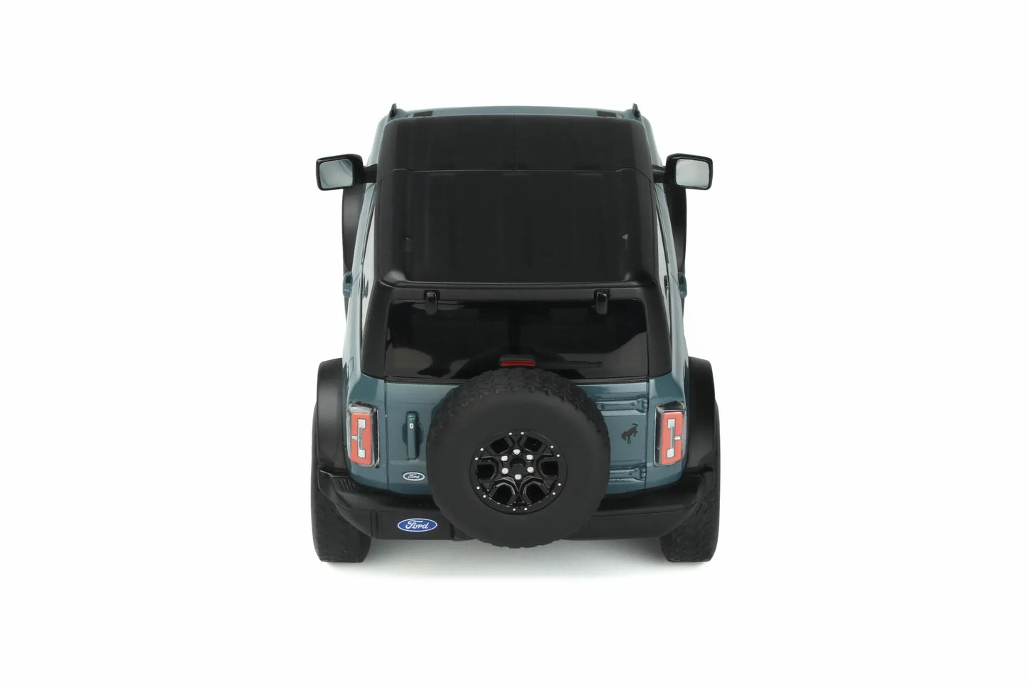 Mô hình xe GT SPIRIT 1:18 Ford Bronco 2 Doors - GT359