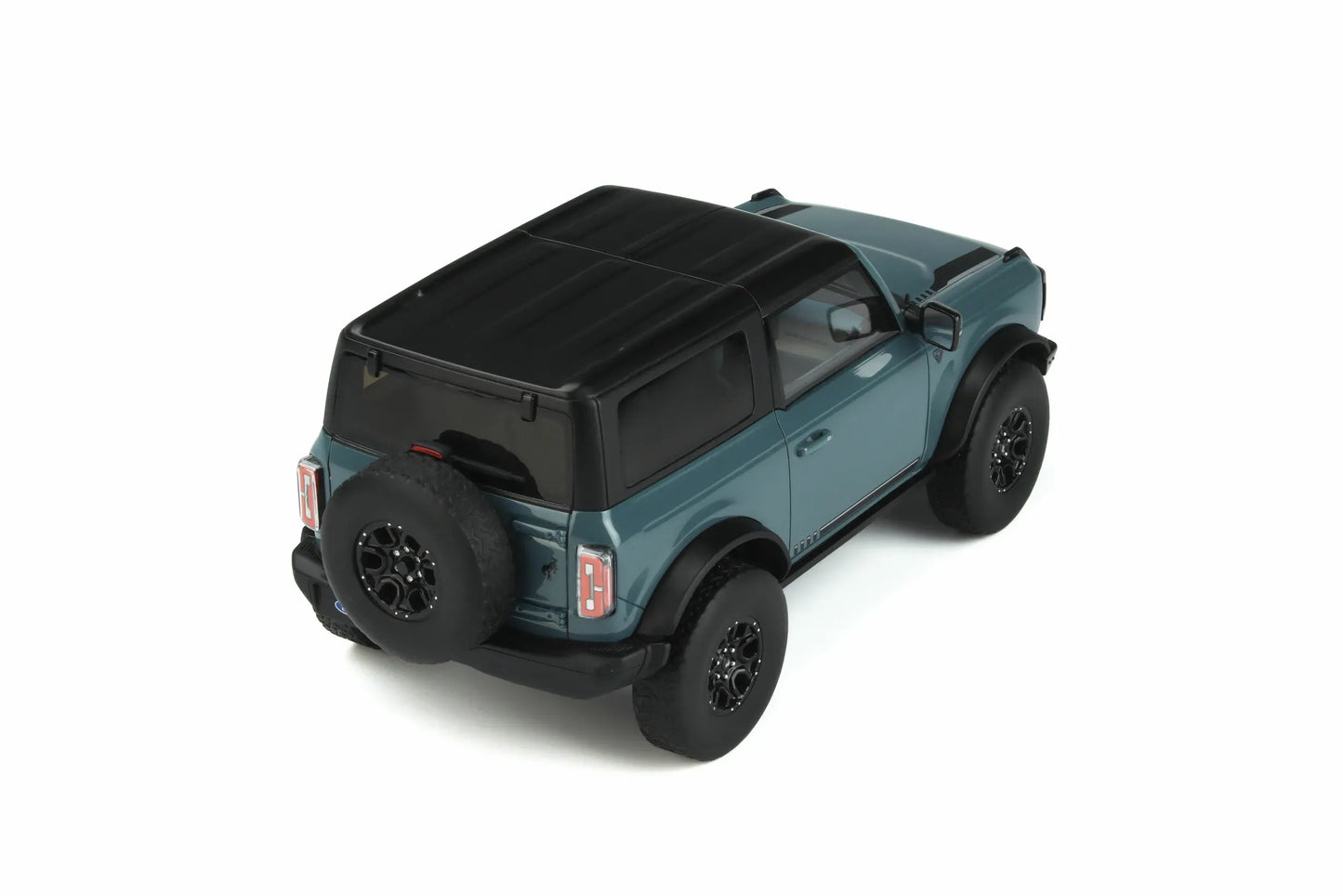 Mô hình xe GT SPIRIT 1:18 Ford Bronco 2 Doors - GT359