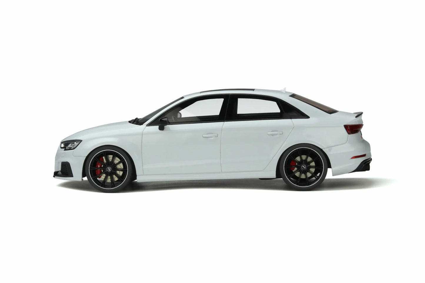 Mô hình xe GT SPIRIT 1:18 ABT RS3 (8V) Sedan - GT346
