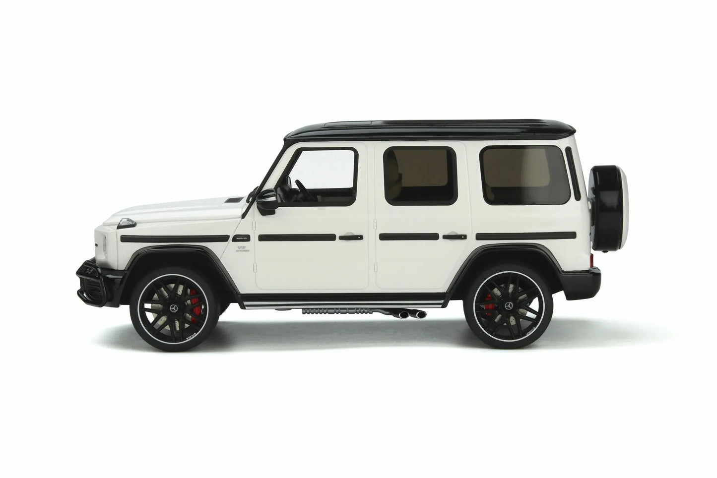 Mô hình xe GT SPIRIT 1:18 Mercedes-Benz G63 - GT848
