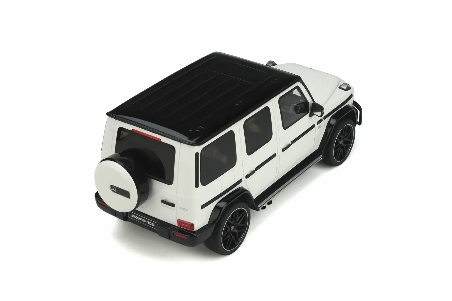 Mô hình xe GT SPIRIT 1:18 Mercedes-Benz G63 - GT848