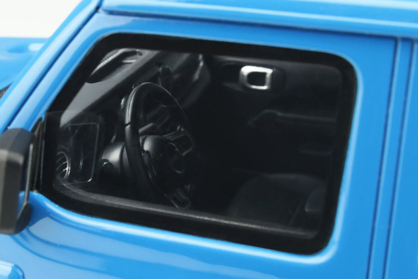 Mô hình xe GT SPIRIT 1:18 Jeep Wrangler Rubicon 392 - GT371