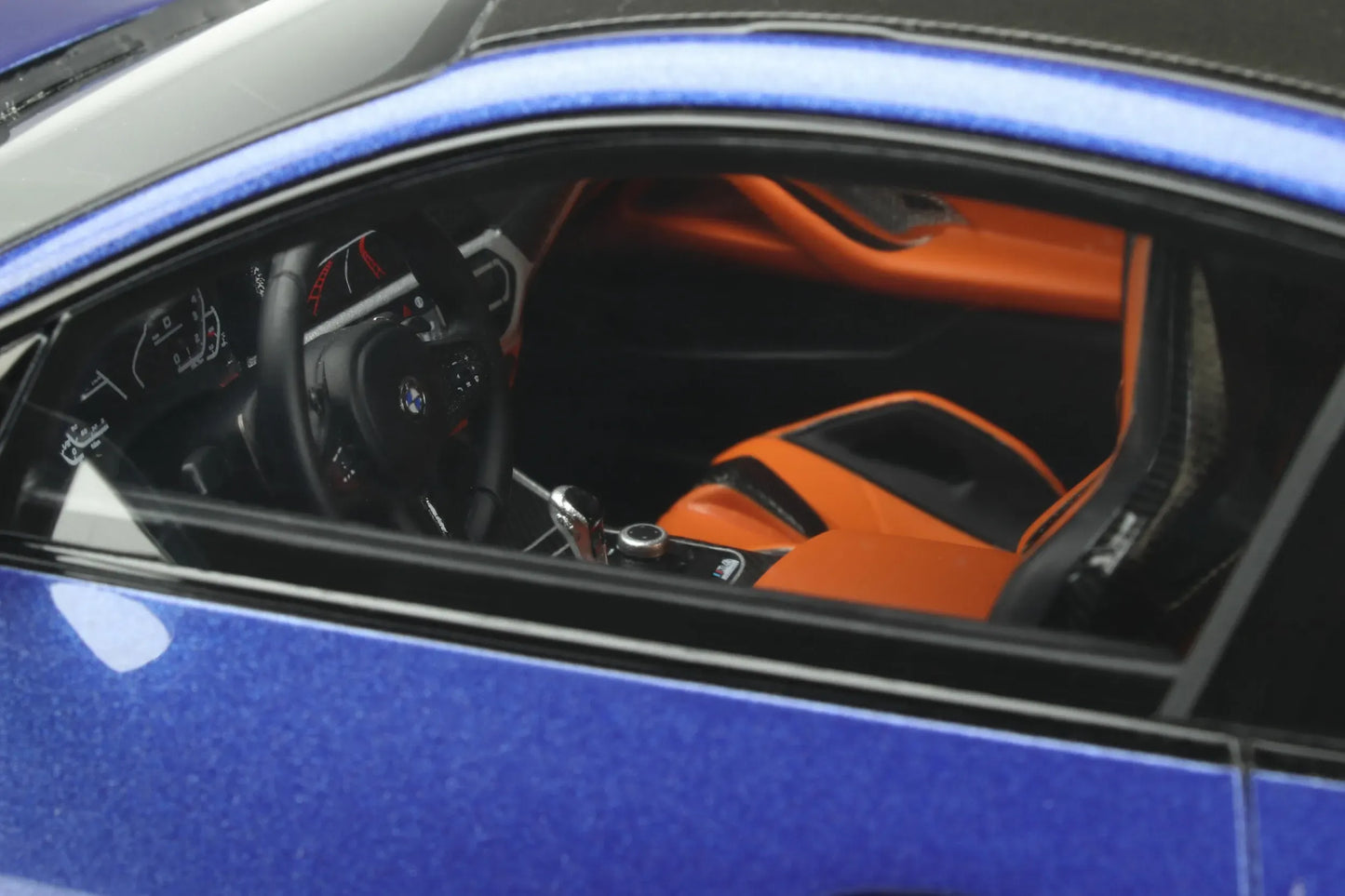 Mô hình xe GT SPIRIT 1:18 BMW M4 (G82) Coupe - GT851