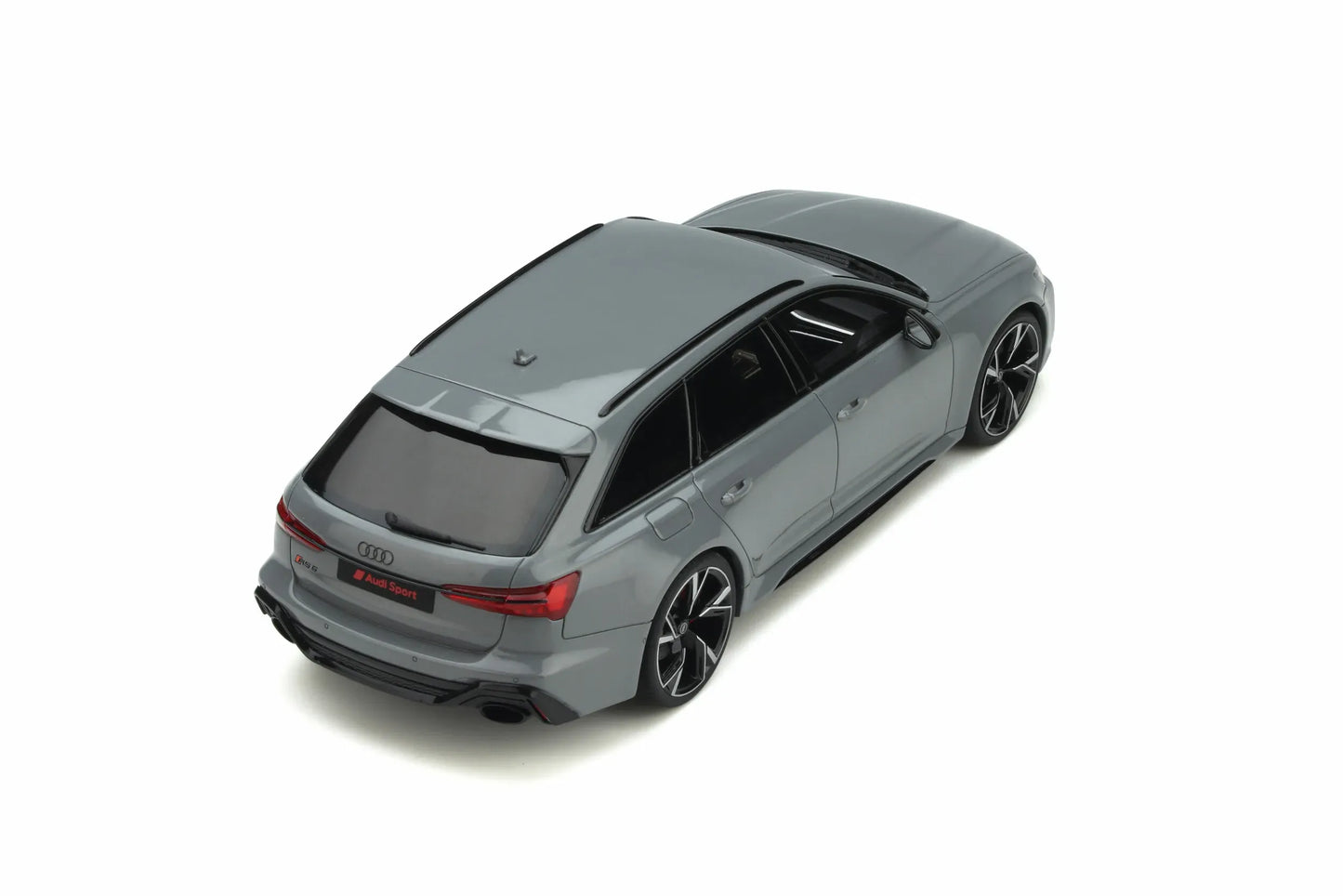 Mô hình xe GT SPIRIT 1:18 Audi RS 6 (C8) Avant - GT847