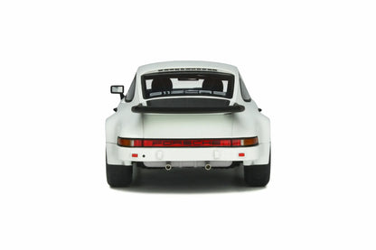 Mô hình xe GT SPIRIT 1:18 Porsche 911 (911) SC RS - GT320