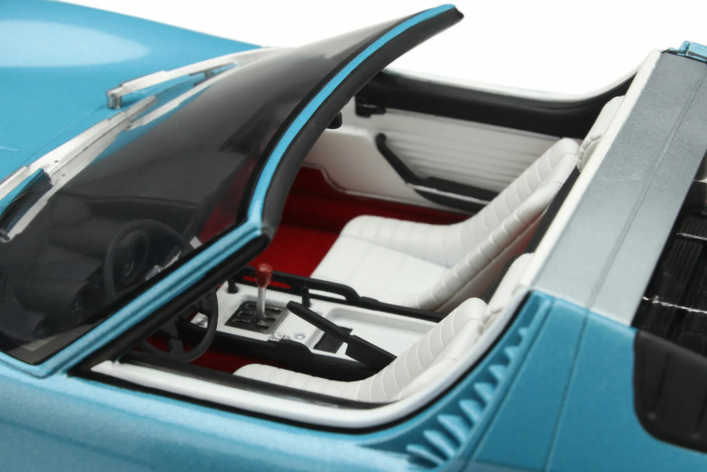 Mô hình xe GT SPIRIT 1:18 Lamborghini Miura Roadster - GT324