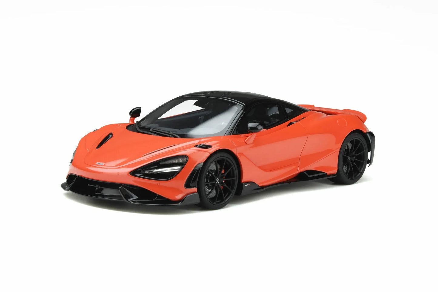 Mô hình xe GT SPIRIT 1:18 McLaren 765LT - GT327