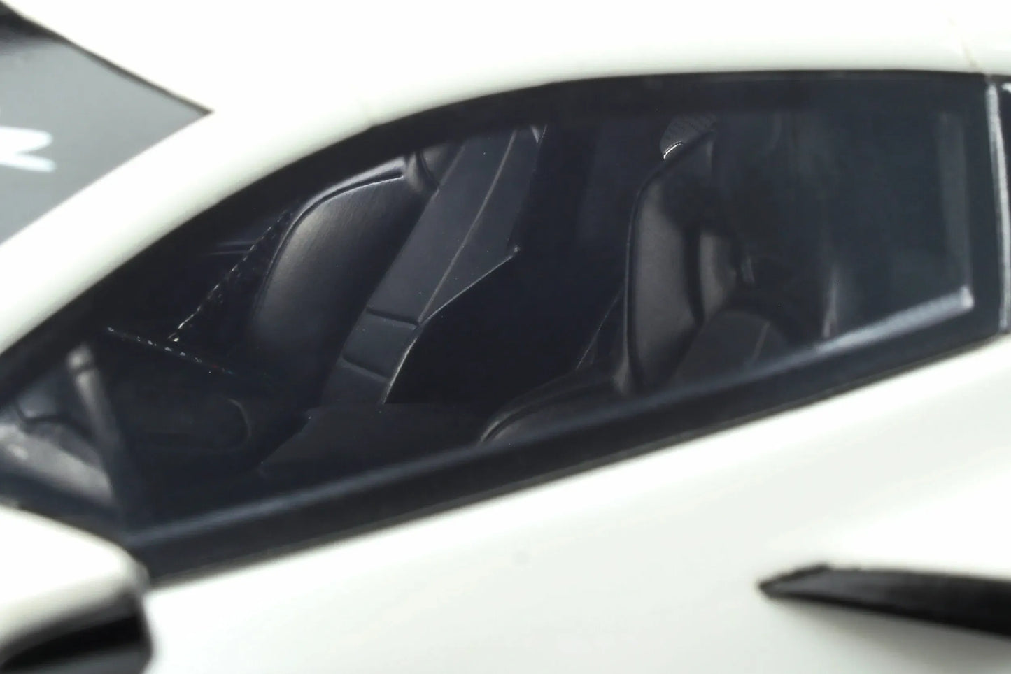 Mô hình xe GT SPIRIT 1:18 Hennessey Corvette C8 - GT317