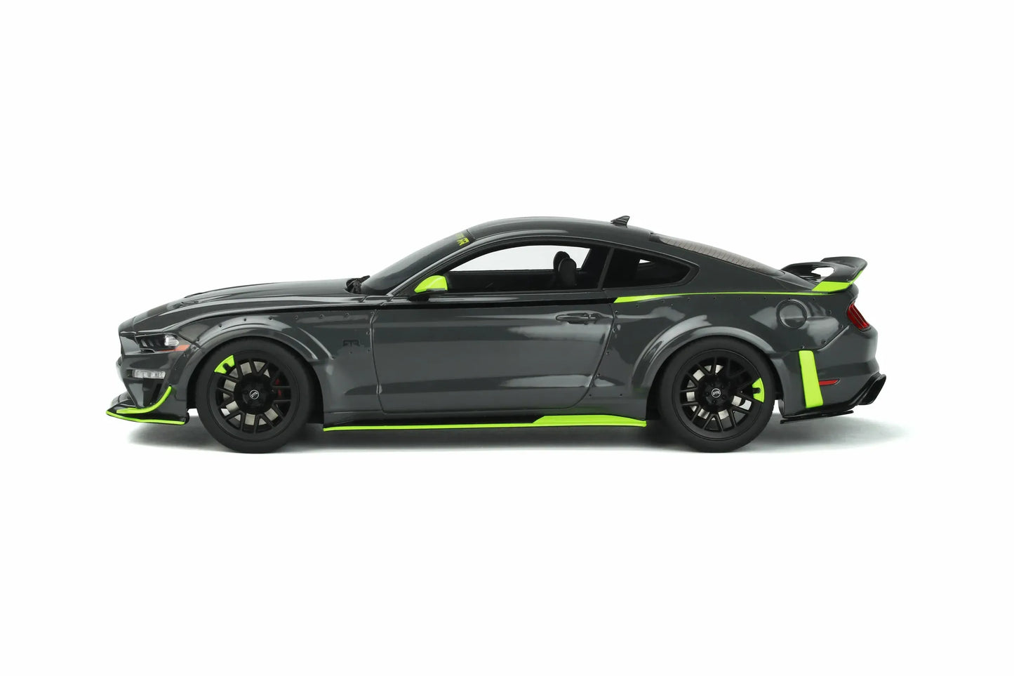 Mô hình xe GT SPIRIT 1:18 RTR Mustang Spec 5 10th Anniversary - GT384