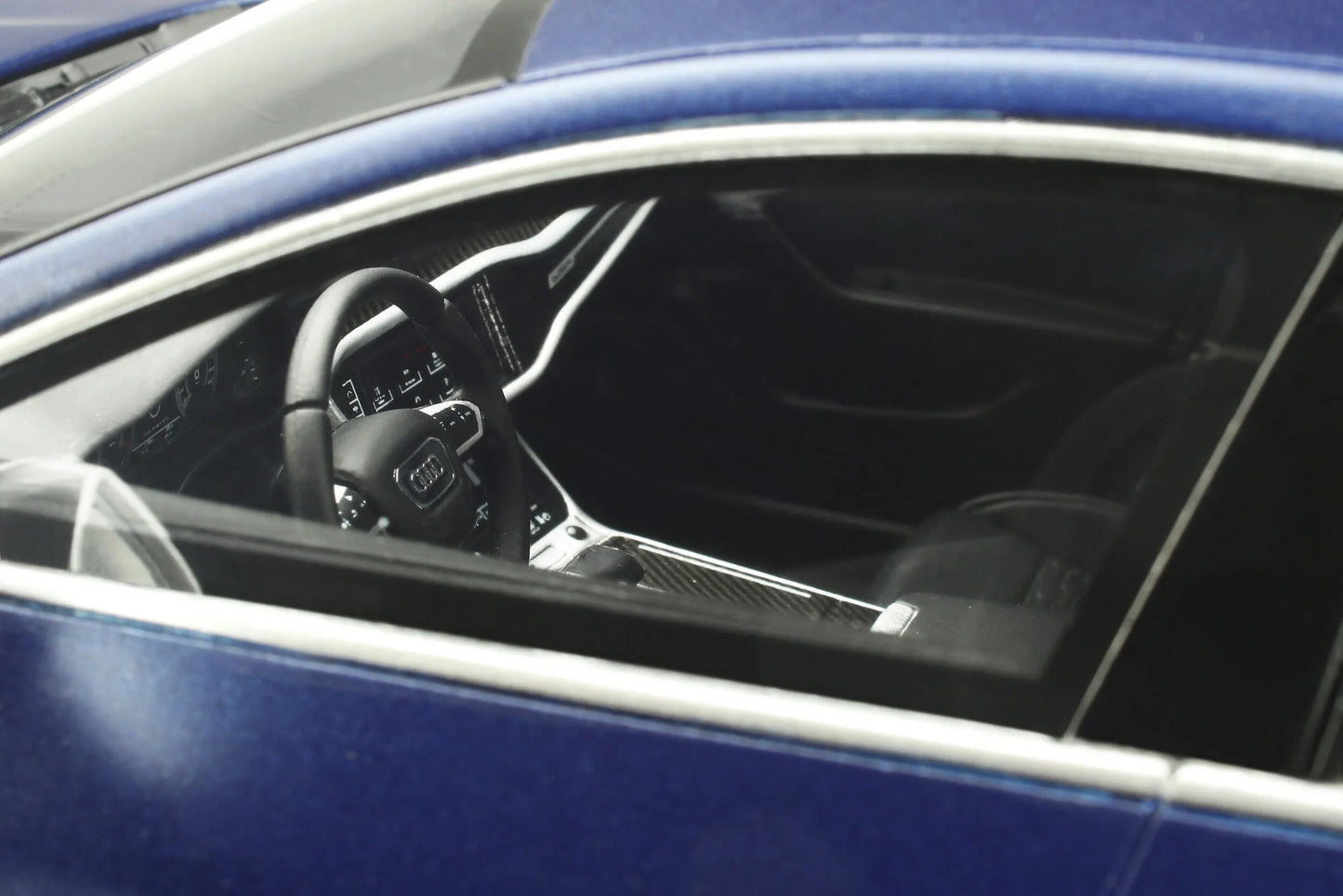 Mô hình xe GT SPIRIT 1:18 Audi RS 7 ABT Sportline - GT399